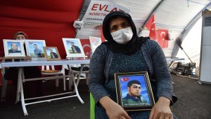 Diyarbakır anneleri eylemlerini sürdürmekte kararlı