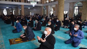 Doğu ve Güneydoğu'da camilerde yağmur duası yapıldı