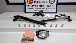 Esenyurt'ta, evinden uyuşturucu madde satan şüpheli tutuklandı