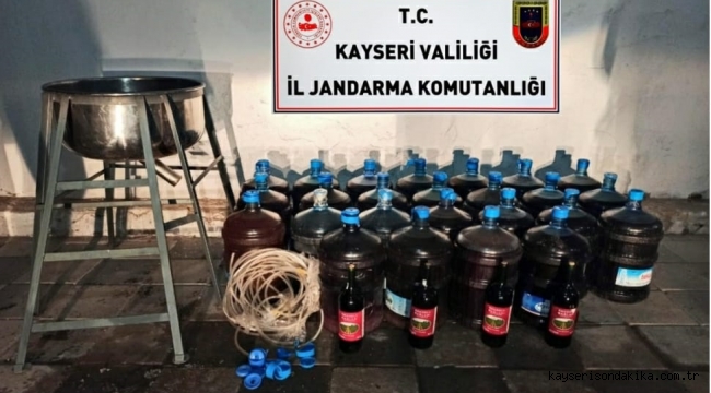 Kayseri Asayiş Son Dakika: Tomarza'da 700 litre bandrolsüz şarap ele geçirildi