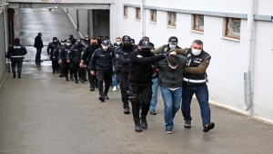 Adana'daki suç örgütü operasyonunda yakalanan 9'u polis 41 zanlı tutuklandı