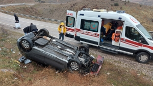 Adıyaman'da otomobil devrildi: 4 yaralı