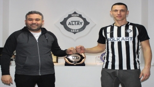 Altay, Polonyalı kaleci Stackhowiak'ı kadrosuna dahil etti