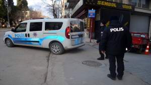 Amasya'da apartmanda kumar oynadıkları iddiasıyla 10 kişiye para cezası verildi