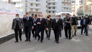 Anavatan Partisi Genel Başkanı İbrahim Çelebi, Diyarbakır annelerini ziyaretinde konuştu: