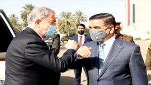 Bakan Akar ve Orgeneral Güler Irak'ta
