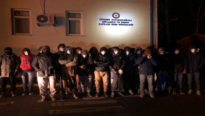 Batman'da yurda kaçak giren 44 göçmen yakalandı