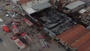Bursa'da iş yerinin deposunda çıkan yangın söndürüldü