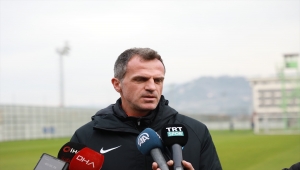 Çaykur Rizespor Teknik Direktörü Tomas: "Denizlispor maçını kazanarak üst sıralara çıkmak istiyoruz"