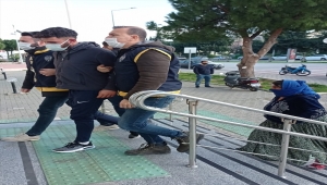 Çeşme'de evlerden hırsızlık yapan şüpheli tutuklandı