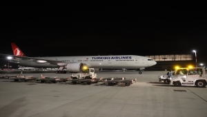 Çin'den sipariş edilen Kovid-19 aşılarının ikinci partisini taşıyan uçak Türkiye'ye geldi