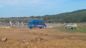 Cunda Adası'nda tarihi kalıntılara rastlanan arazide kurtarma kazısı başlatıldı