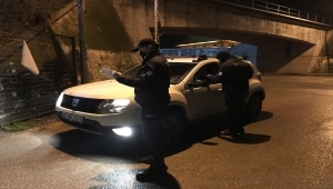 Edirne'de kısıtlamayı ihlal eden iki kişiye 6 bin 360 lira para cezası uygulandı