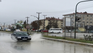 Edirne'de sağanak etkisini artırdı 
