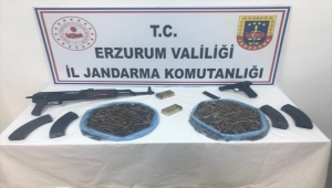 Erzurum'da husumetli ailelere silah temin etmeye çalıştığı iddia edilen zanlı yakalandı