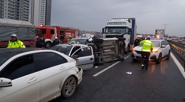 GÜNCELLEME- İstanbul TEM otoyolunda zincirleme trafik kazası