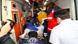 GÜNCELLEME - Kosova'daki patlamada ağır yaralanan 4 kişi tedavi için İstanbul'a getirildi