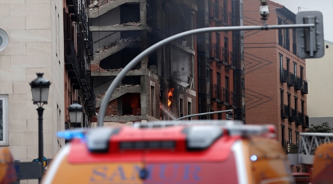 GÜNCELLEME - Madrid'de bir binada meydana gelen patlamada 2 kişi öldü, en az 2 kişi yaralandı