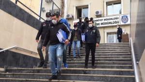 İstanbul'da 10 milyon lira değerinde ziynet eşyası ve otomobil hırsızlığı yaptıkları öne sürülen 6 şüpheli yakalandı 