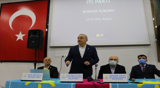 İYİ Parti heyeti Burdur'da ekonomi sunumu yaptı