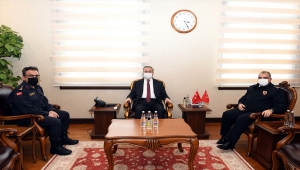 Jandarma Genel Komutan Yardımcısı Tümgeneral Koç'tan Mersin Valisi Su'ya ziyaret