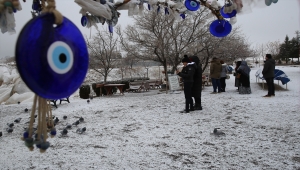 Kapadokya'da "kar beyaz" güzellik