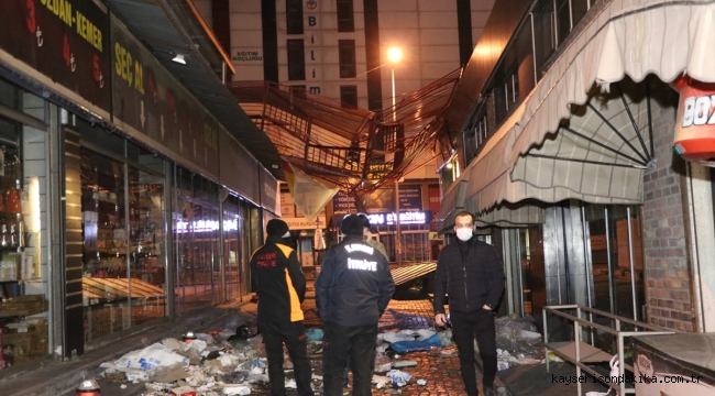Kayseri Son Dakika: Fırtına nedeniyle 7 katlı binanın yangın merdiveni devrildi
