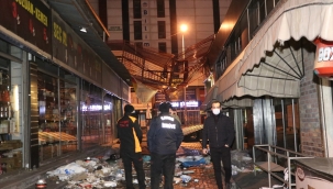 Kayseri Son Dakika: Fırtına nedeniyle 7 katlı binanın yangın merdiveni devrildi