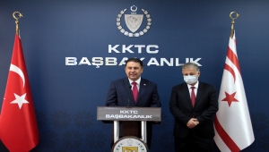 KKTC Başbakanı Saner: "Nüfusun yüzde 80'inin aşılanmasını hedefliyoruz"