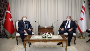 KKTC Meclis Başkanı Sennaroğlu, Türkiye'nin Lefkoşa Büyükelçisi Başçeri'yi kabul etti