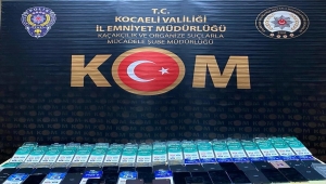 Kocaeli'de durdurulan yolcu otobüsünde kaçak cep telefonu ele geçirildi