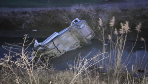 Konya'da sulama kanalına düşen otomobildeki kadın öldü, kocası yaralandı