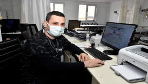 KOVİD-19 HASTALARI YAŞADIKLARINI ANLATIYOR - "Yeniden yakalanır mıyım diye düşünmeden görevimizi sürdürmeye devam edeceğiz"