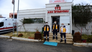 Kovid-19'un fedakar savaşçıları "can kurtarma" görevini sürdürüyor