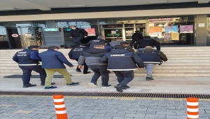 Malatya'daki uyuşturucu operasyonunda yakalanan 13 zanlı tutuklandı