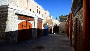 Mardin'in tarihi çarşıları sokağa çıkma kısıtlamasında sessizliğe büründü