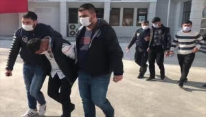 Mersin'de 3 hırsızlık şüphelisini güvenlik kamerası kaydı yakalattı