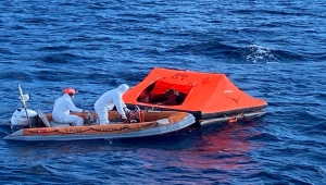 Muğla'da Türk kara sularına itilen 5 düzensiz göçmen kurtarıldı