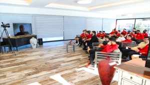 Samsunspor'da çevrim içi toplantı