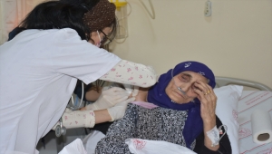 Şırnak'ta 90 yaş üzeri vatandaşlara Kovid-19 aşısı yapılmaya başlandı