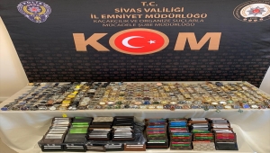 Sivas'ta 283 gümrük kaçağı kol saati ele geçirildi