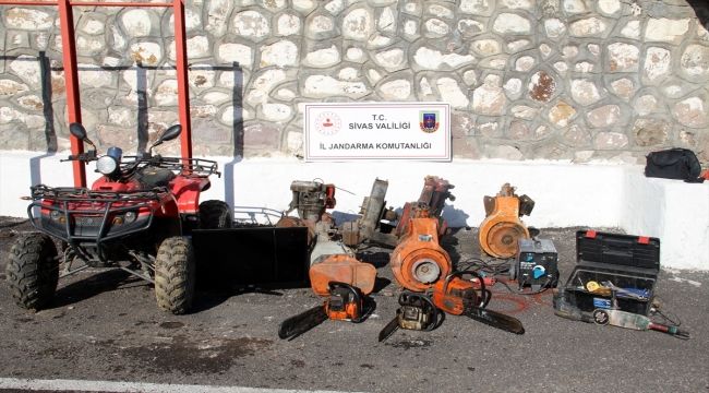 Sivas'ta 8 hırsızlık olayının şüphelisini JASAT ekipleri yakaladı