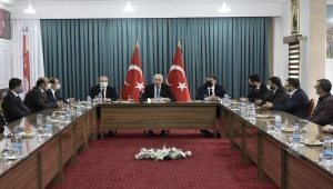 AK Parti Genel Başkanvekili Numan Kurtulmuş, Bayburt'ta STK temsilcileri ile buluştu: