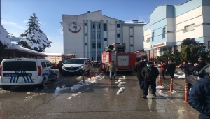 Bartın Devlet Hastanesinin medikal odasında çıkan yangın söndürüldü