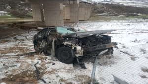 Bursa'da otomobil şarampole devrildi: 1 ölü, 1 yaralı