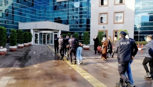 Bursa'da uyuşturucu operasyonunda 11 kişi gözaltına alındı