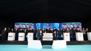 Cumhurbaşkanı Erdoğan, İzmir'de esnafı ziyaret etti