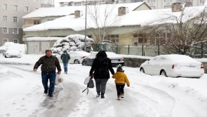 Doğu'daki 4 ilde 314 yerleşim birimine ulaşım sağlanamıyor