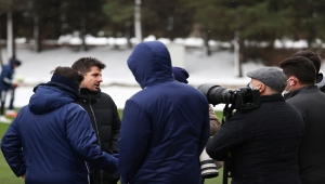 Emre Belözoğlu: "Hata ile kasıt arasındaki farkı görebiliyoruz"
