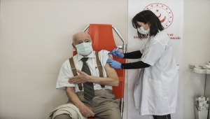 Engelli ve yaşlı bakım kuruluşlarında 2'nci doz aşı uygulanmasına başlandı
